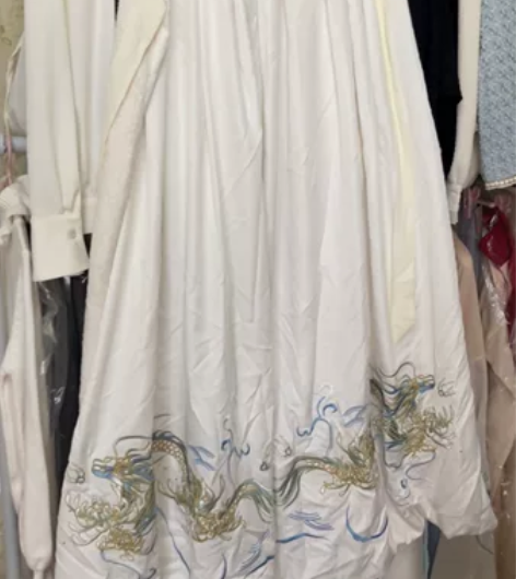 如梦霓裳汉服女斗篷绣花生肖辰龙绣花加绒加厚...