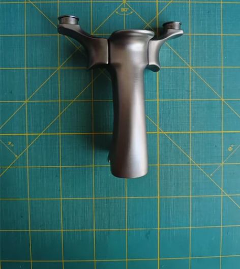 钛头铝柄,长虹圆头弹弓,尺寸8914。 有...