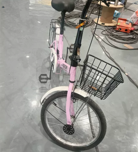 飞鸽自行车   可折叠老好骑 感兴趣的话点...