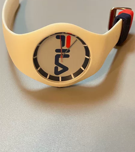 FILA手表 买来一次也没戴过 今天收拾东...