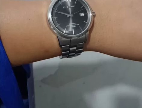 不喜欢,想重新买一个。把它换掉 感兴趣的话...