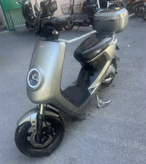 转让小牛m1续航2档30公里左右1档40公...