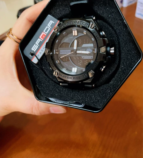 本地出SANDA手表，金属边框，带闹钟和秒...