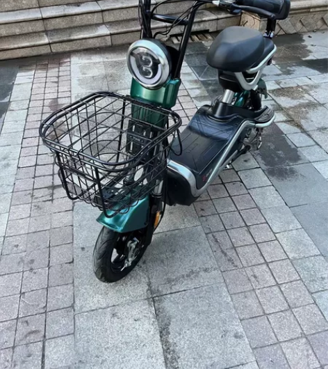 客户刚刚换车留下精品成色二手台铃电动车，成...
