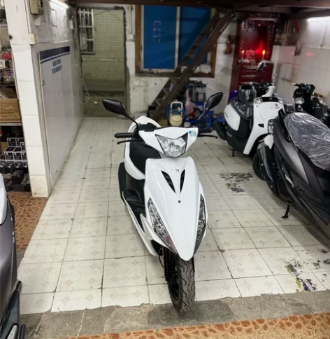 飞鹰雅马哈 110cc 现货现车 感兴趣...