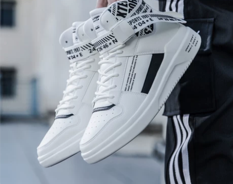 ?特步男鞋高帮板鞋保暖皮面防水鞋子潮鞋秋季...