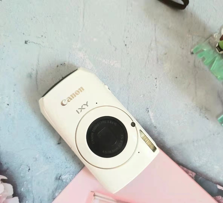 佳能ixus300奶白色白胖子