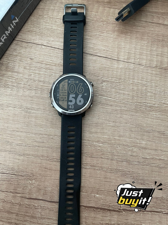 佳明Garmin forerunner64...