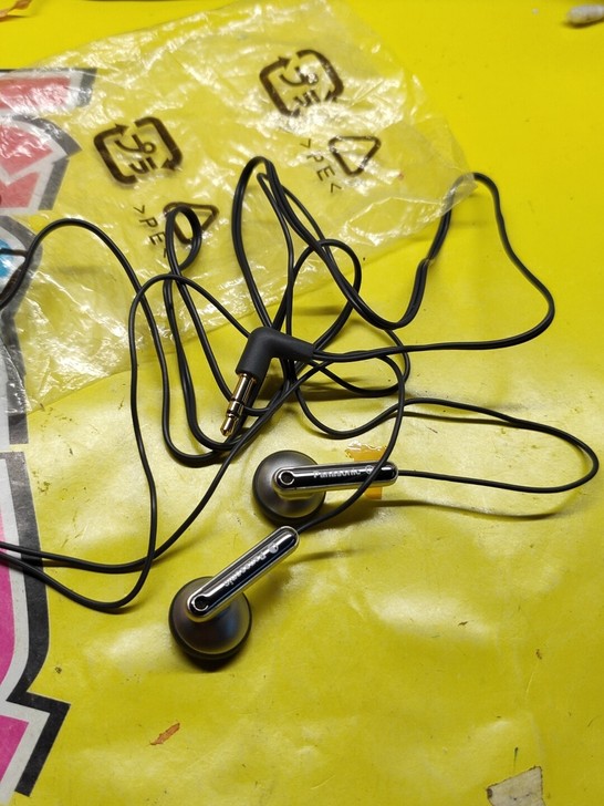 全新松下MP3原配耳机，弯头长短线，闲置不...