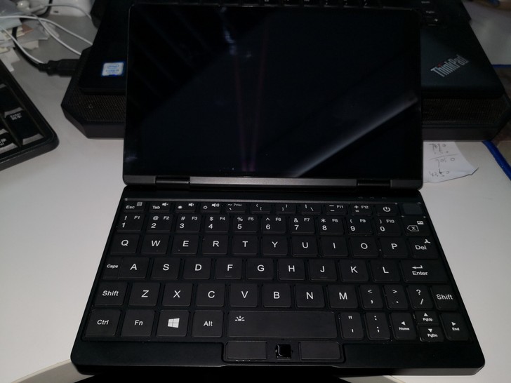 购于京东旗舰店，几乎没用过，高配的，i5的...