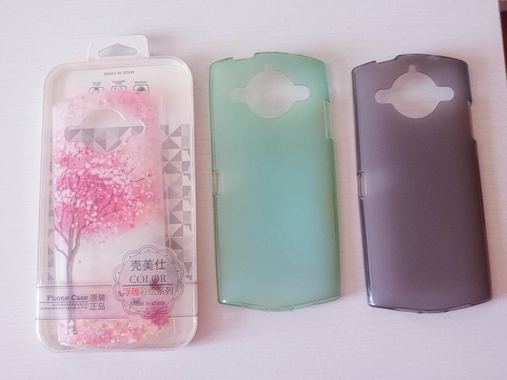美图手机M4 手机软胶壳 樱花无拆封 一个...
