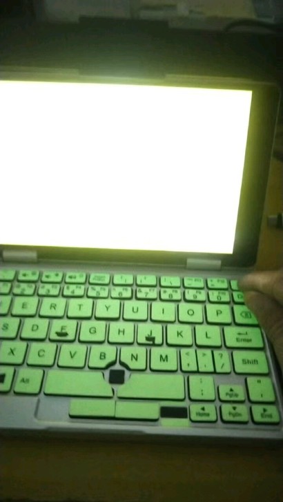 壹号本护眼屏幕挂灯