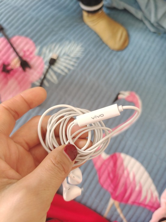 9成新vivox30耳机便宜出售,换成x5...