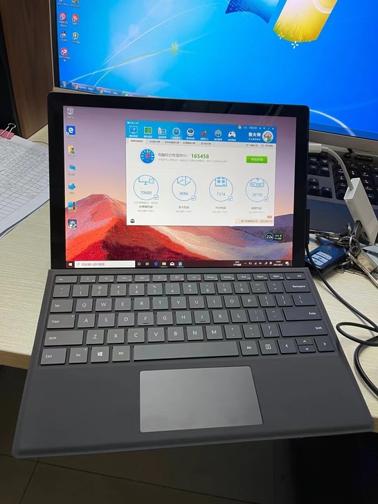 微软 Surface Pro 7 二合一平...
