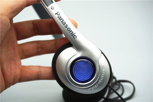 经典复古松下小头戴耳机,轻便舒适,复古怀旧...