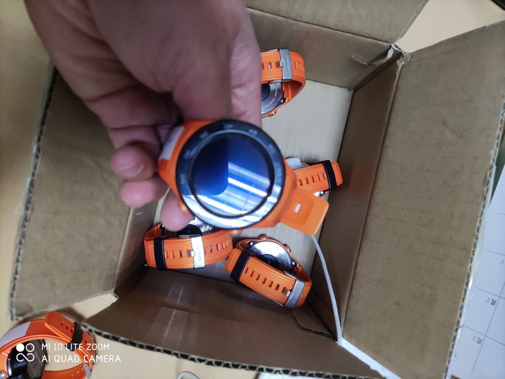 华为watch 2，官方正品，网店退回来的...