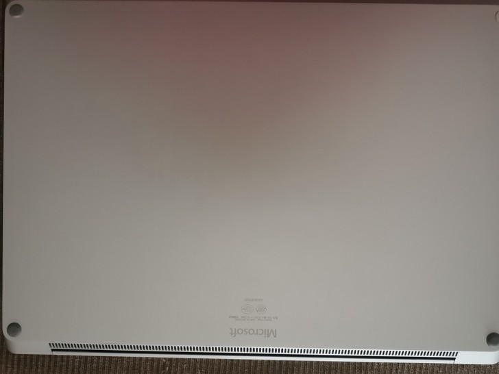 2017年8月购入的微软surface l...
