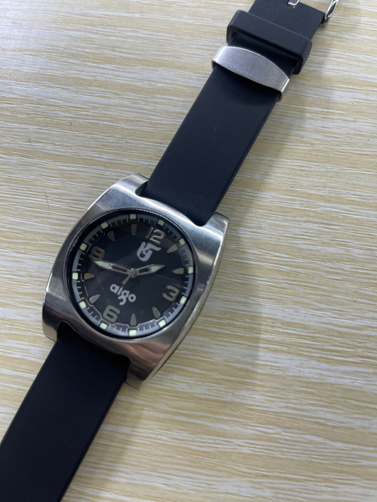 爱国者纪念表，石英机芯，秒针改短了