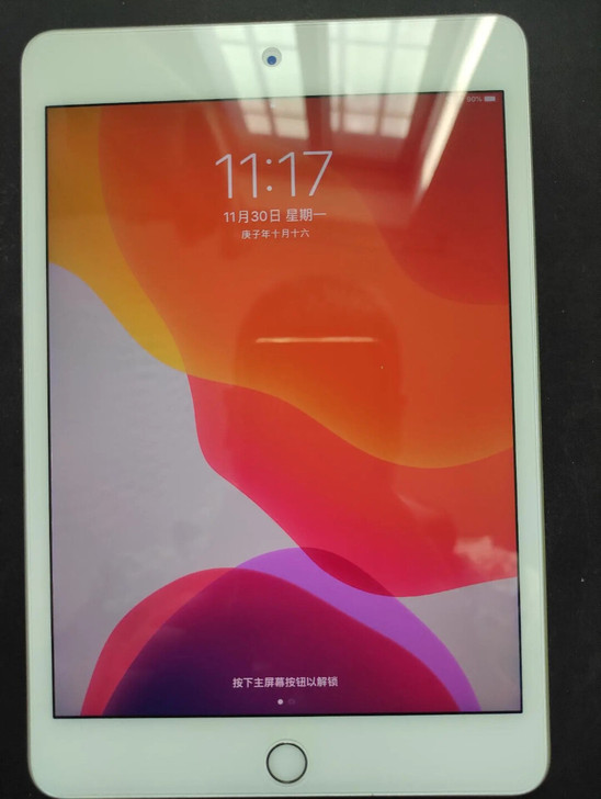 ipad 迷你3便宜出自己用的就是充电的地...