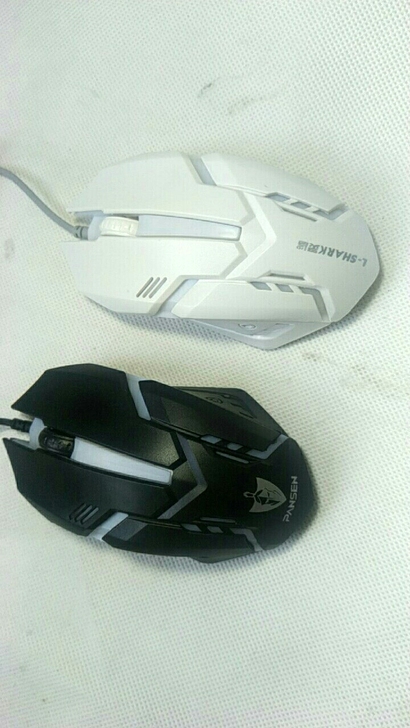 8元包邮有线鼠标发光吃鸡游戏电竞台式电脑办...