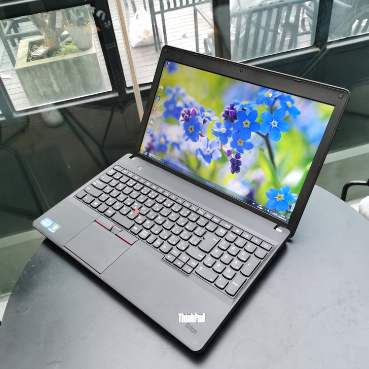 联想笔记本电脑 i7四核 高配8G  女生...