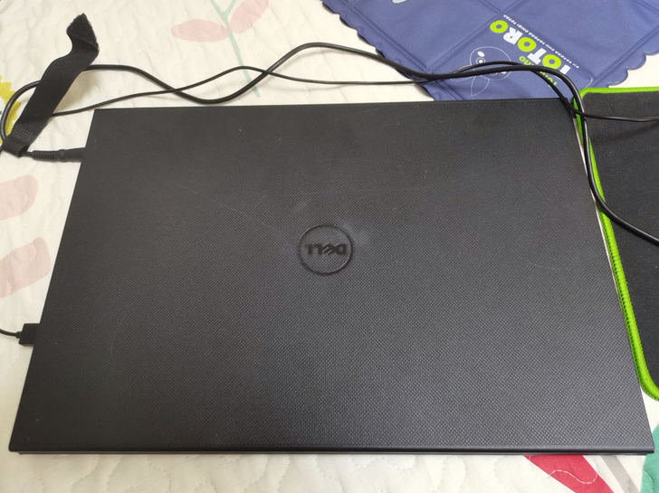 出个闲置戴尔笔记本，灵越inspiron1...