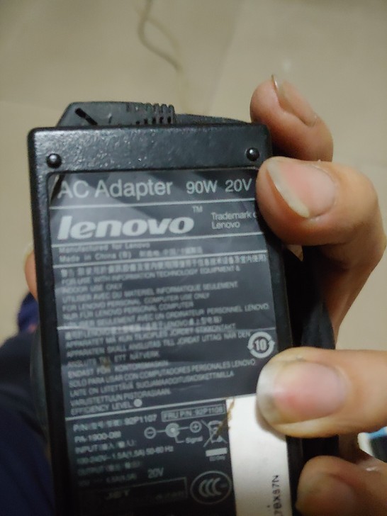 联想老笔记本电源，5块钱不包邮。7寸破屏显...