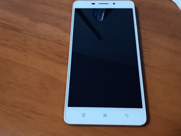 几乎全新 联想老年触屏手机