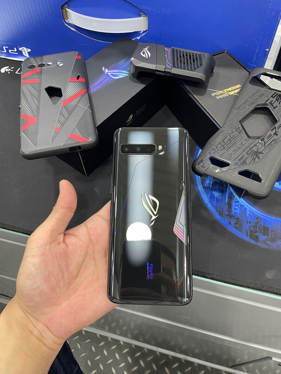 华硕Rog3 12+128G 游戏手机 机...