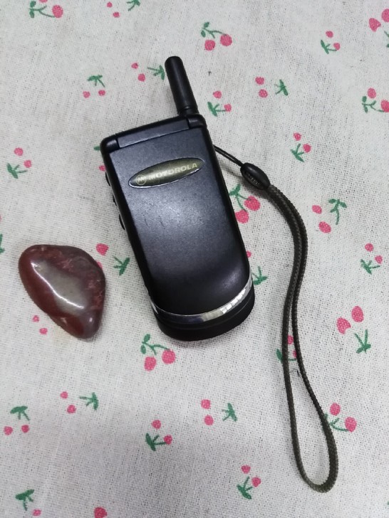 正品摩托罗拉V998+中文怀旧经典手机 摩...