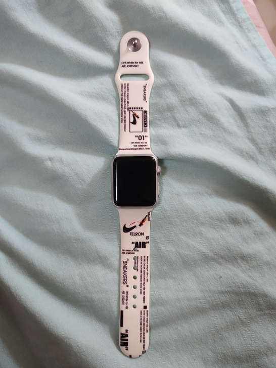 Apple Watch Series 一代...