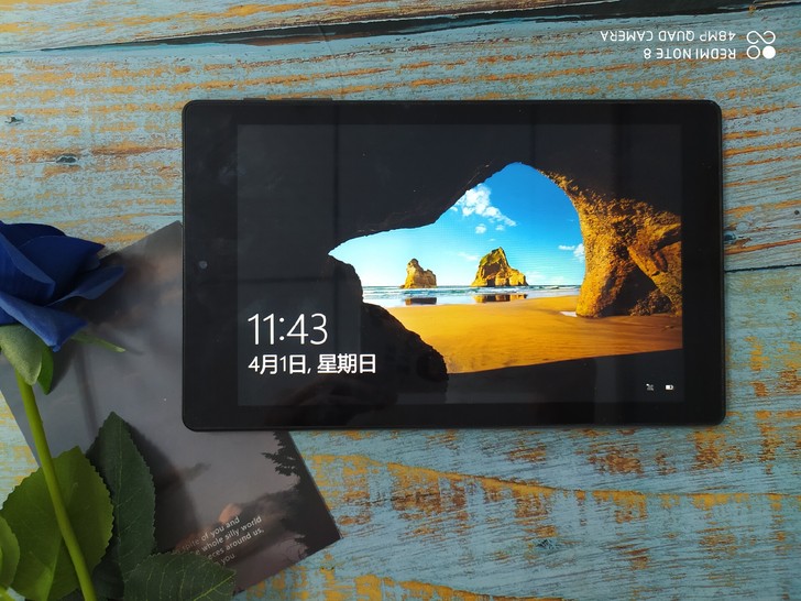 8寸8300处理器平板电脑win10系统平...