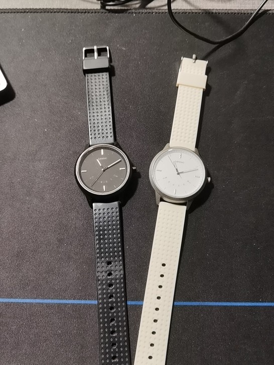 个人自用两块联想智能手表watch9，带运...