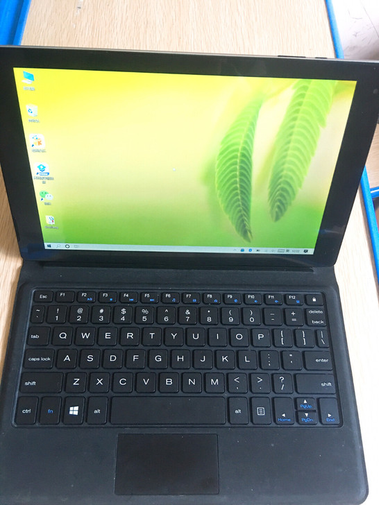 10寸电脑兼平板,使用感觉非常棒,win1...
