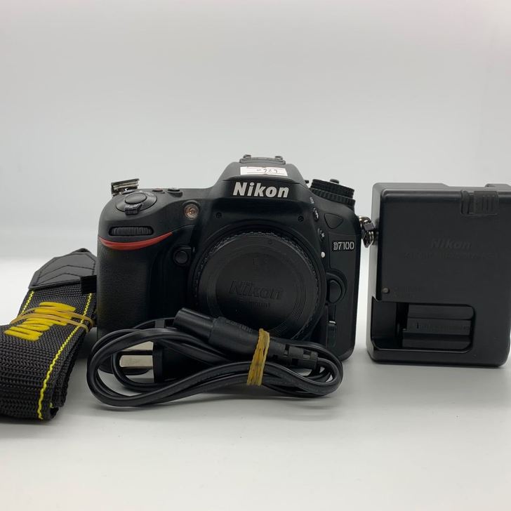 尼康 D7100