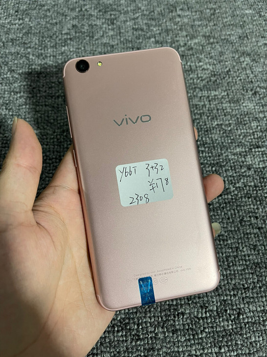 VIVO Y66i,3+32内存,工作室备...