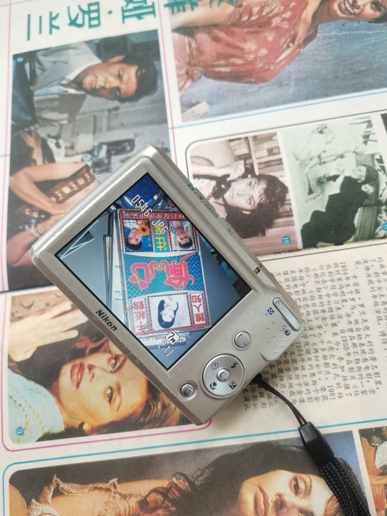 小姐妹专拍尼康CCD配件齐全到手就用所有功...
