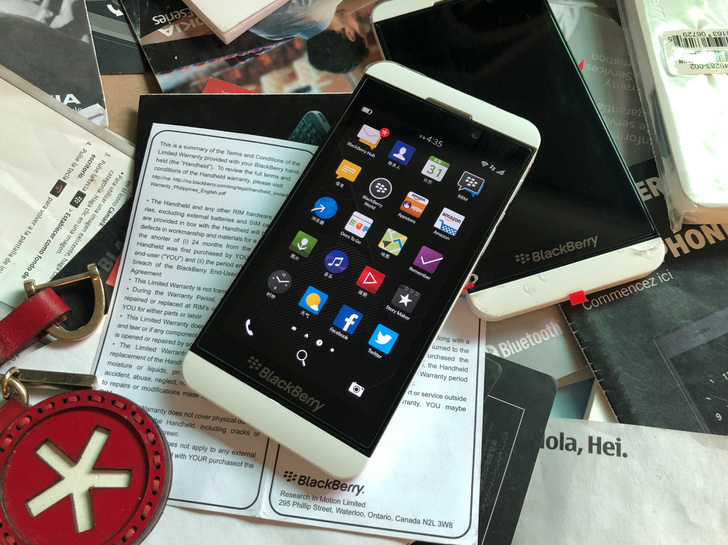 黑莓手机Z10-4电信三网 blackbe...