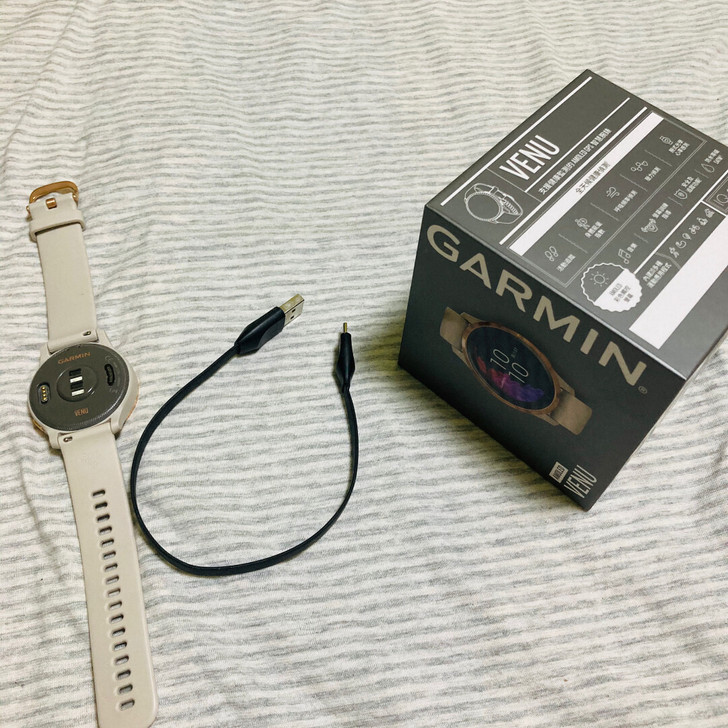 Garmin/佳明 Venu玫瑰金