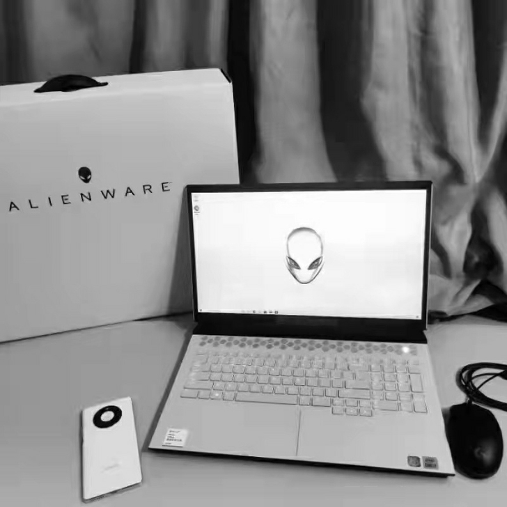 外星人 m17R4   轻薄游戏笔记 本电...