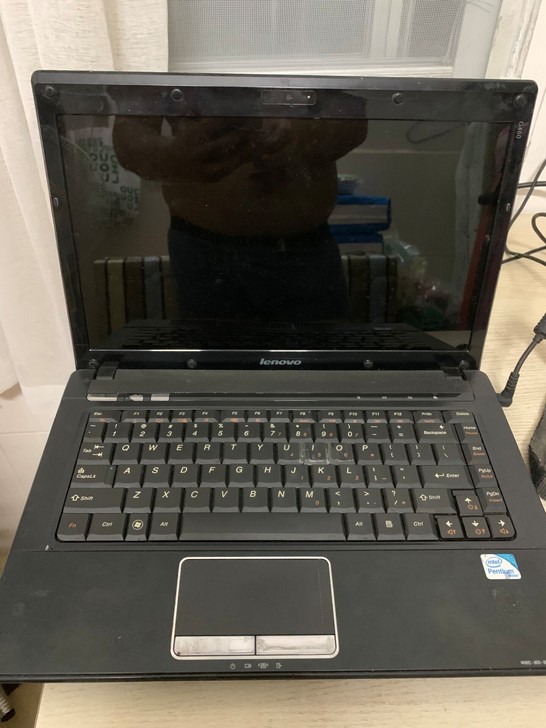 联想G460笔记本电脑，好像是2012年买...