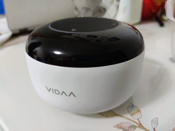 海信小聚mini。买海信电视送的。