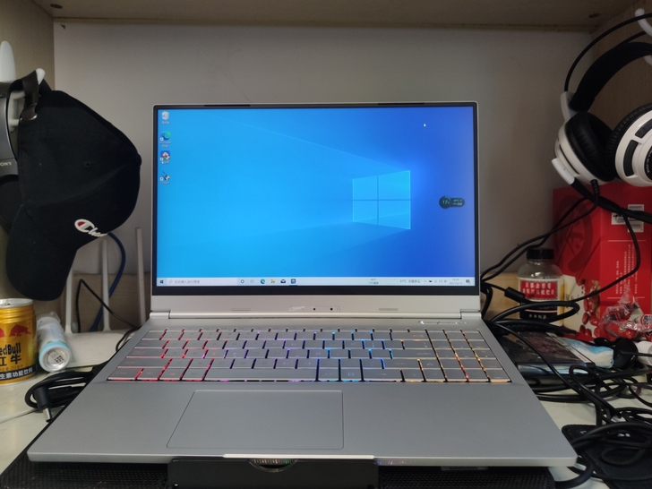 机械革命umi pro3 I7 3060 ...