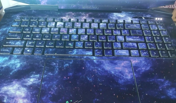 机械革命，泰坦plus ，10875。8g...