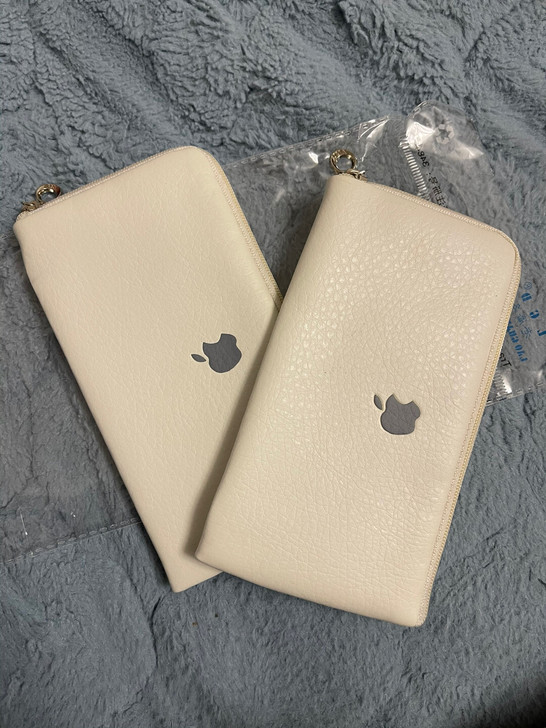 全新老广东牌手机套，全新全新，已绝版买一送...