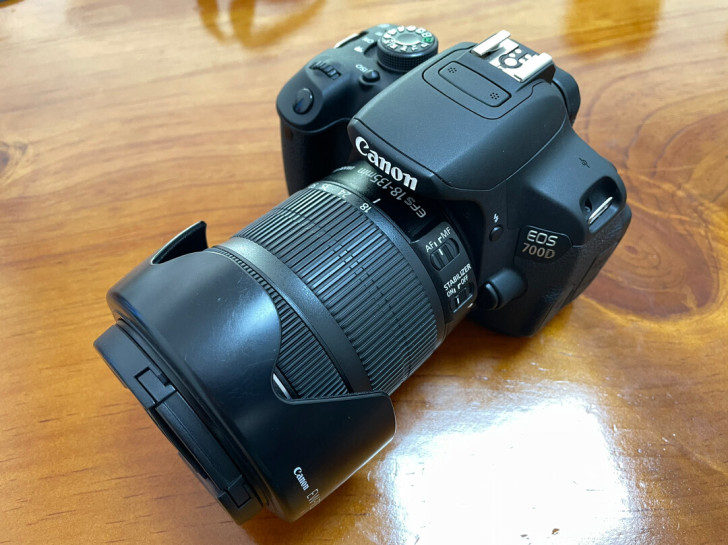 佳能700D 18-135 STM 单反相...