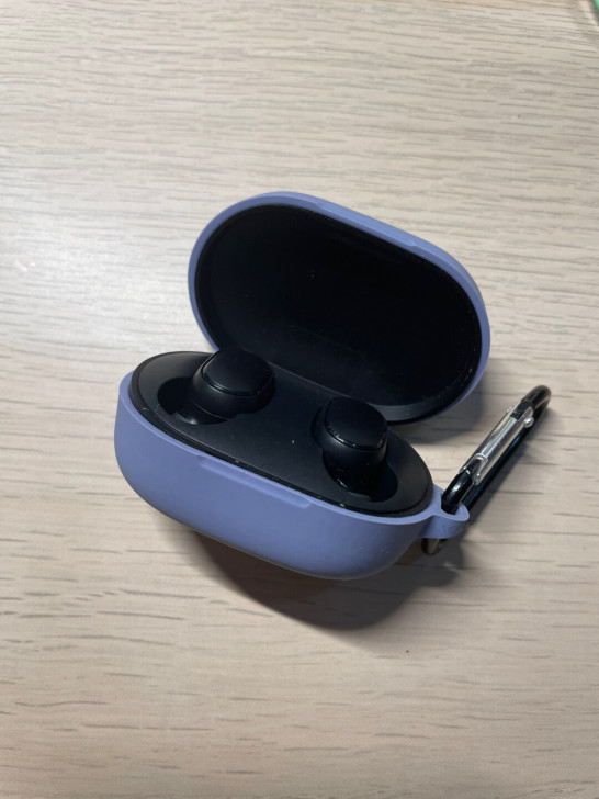 红米耳机airdots 蓝牙耳机 没怎么用...