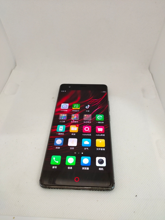 努比亚z17，6+64，高通骁龙835处理...