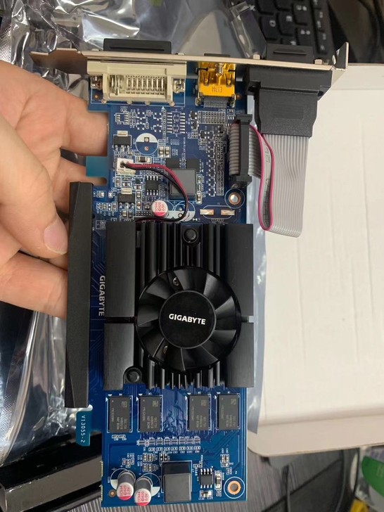 全新技嘉210 电脑显卡独立显卡