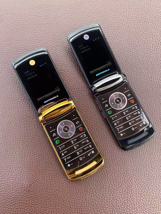 摩托罗拉V8 v9 经典翻盖手机